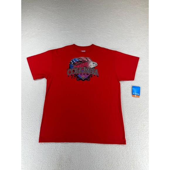 NWT Columbia T-shirt Men's‎ Size XL Red USA Flag and Bass Fish Graphic Print - Picture 1 of 8